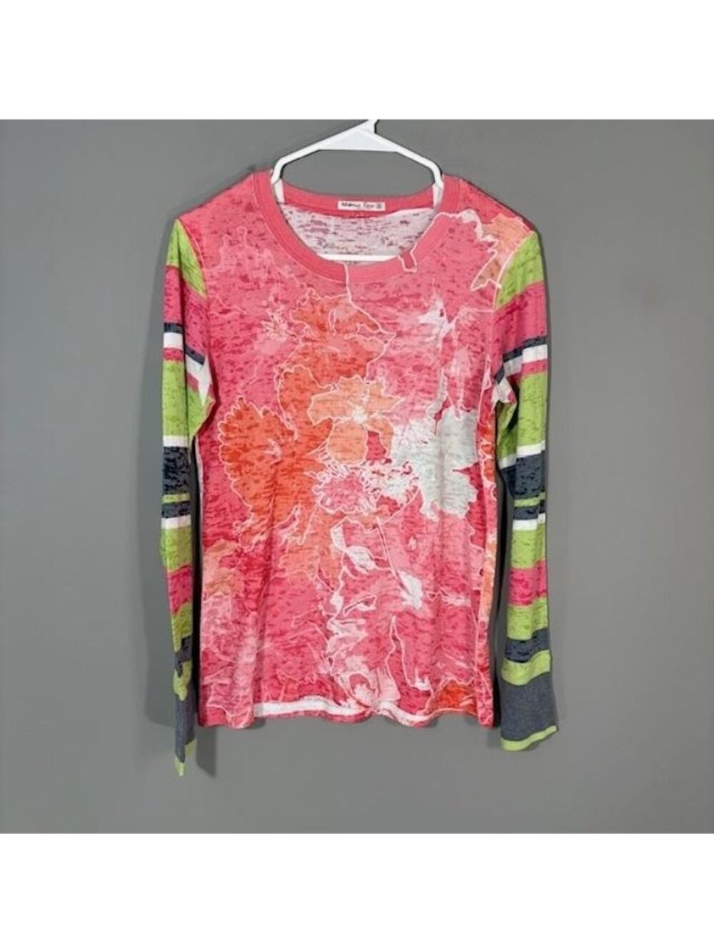 Whimsy Rose Shirt Womens Small Pink Floral Crew Neck Long Sleeve Jersey Top